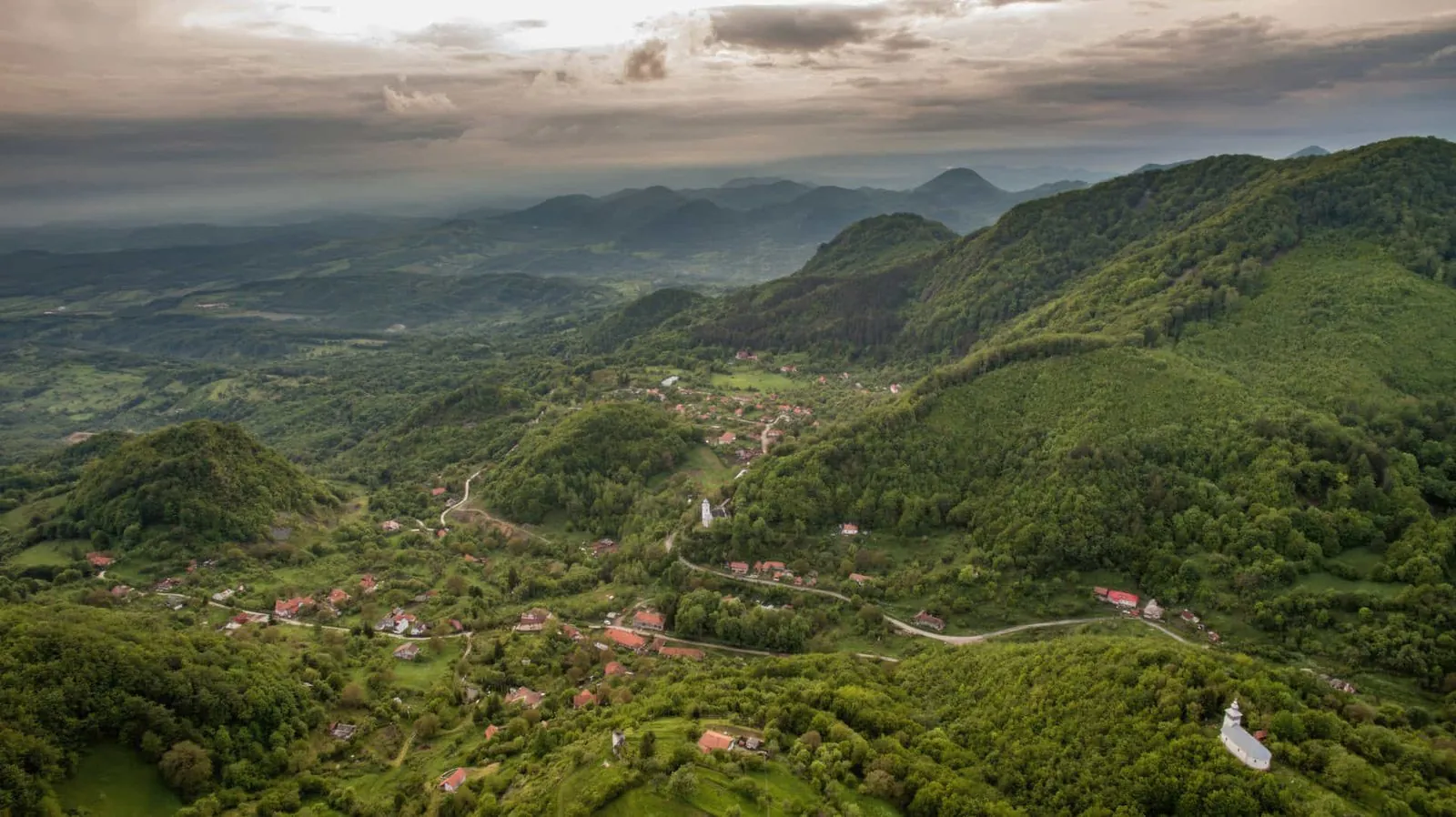 Săcărâmb natură